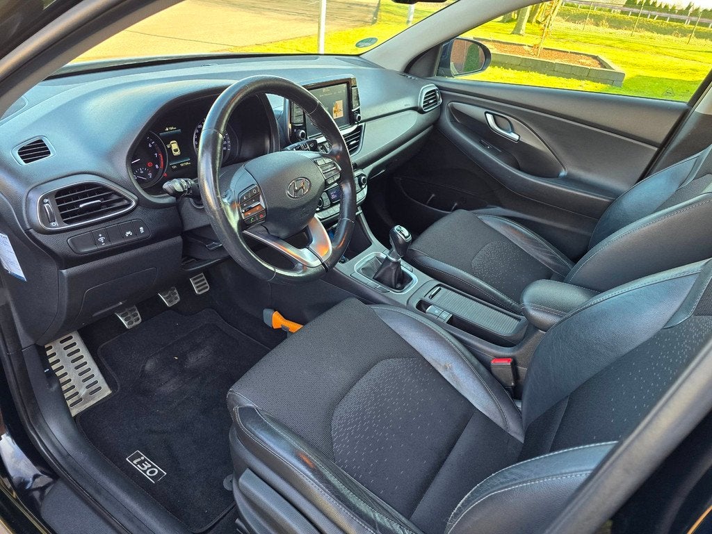 Hyundai I30 Fastback 1.4 T-GDI Premium NAVI/airco/TREKHAAK, Auto's, Hyundai, Voorwielaandrijving, Euro 6, 4 cilinders, Automatische klimaatregeling