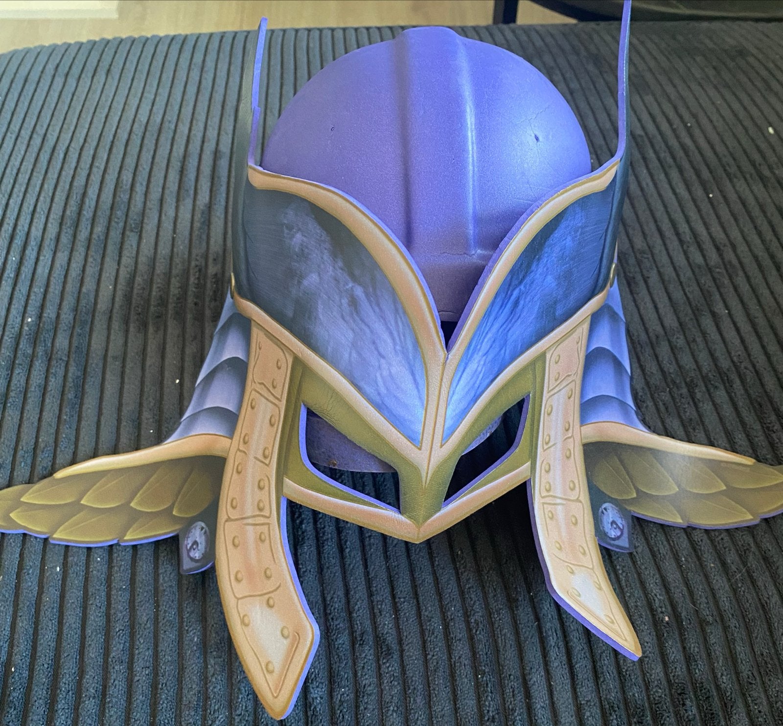 Efteling Raveleijn helm - Zo goed als nieuw, Verzamelen, Efteling, Ophalen of Verzenden, Zo goed als nieuw