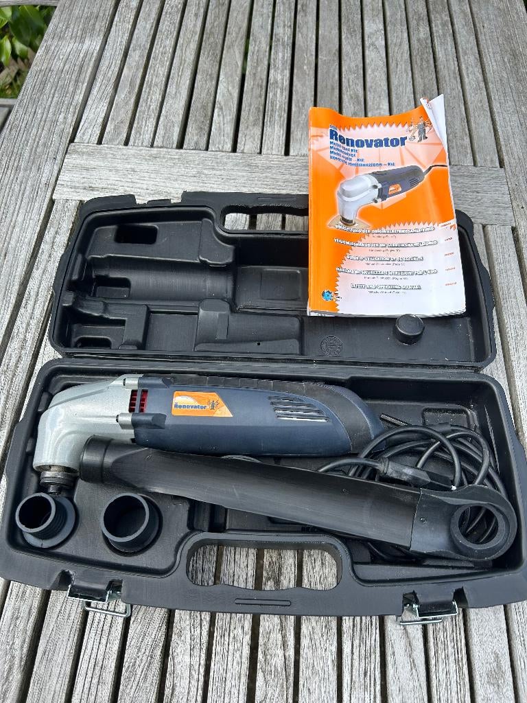 Renovator Deluxe krachtige alles-in-1 multitool plus toolkit, Doe-het-zelf en Verbouw, Gereedschap | Handgereedschap, Zo goed als nieuw