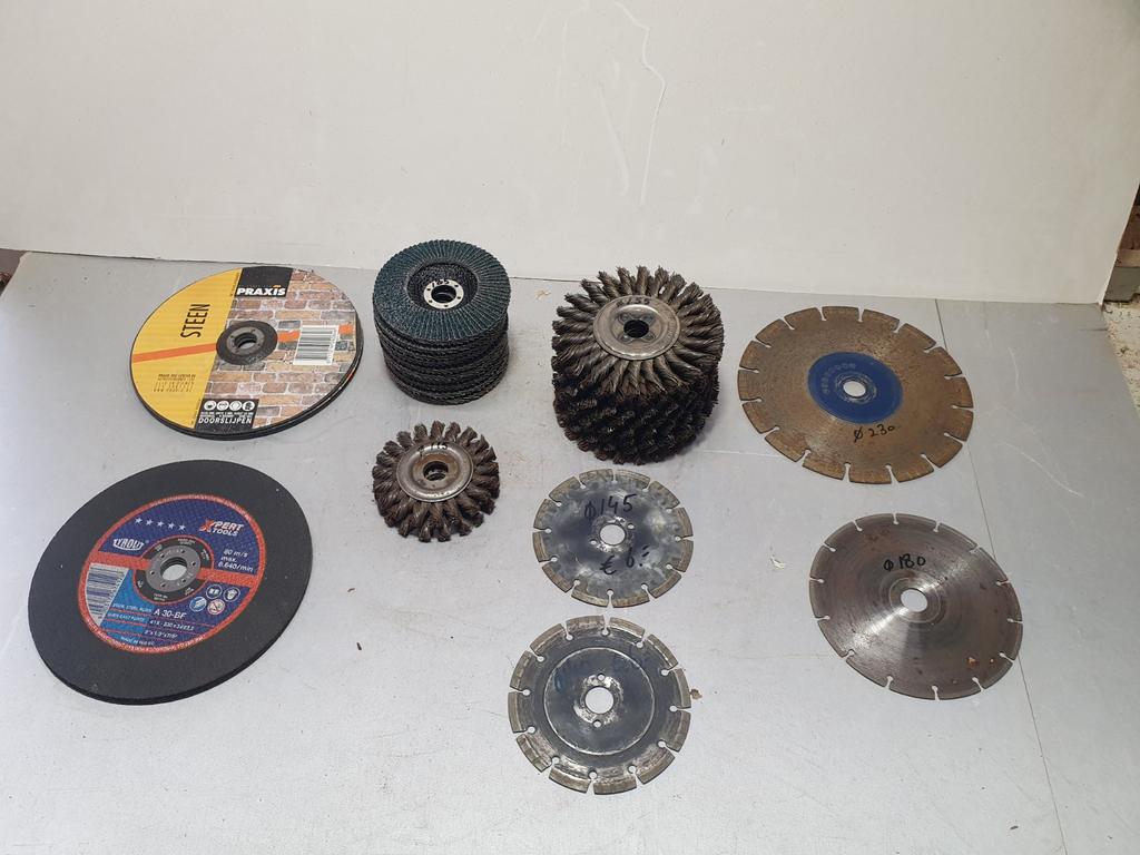 Slijpschijven, diamant,staalborstels enz, Ophalen of Verzenden, Nieuw, 1000 watt of meer, Haakse handslijpmachine