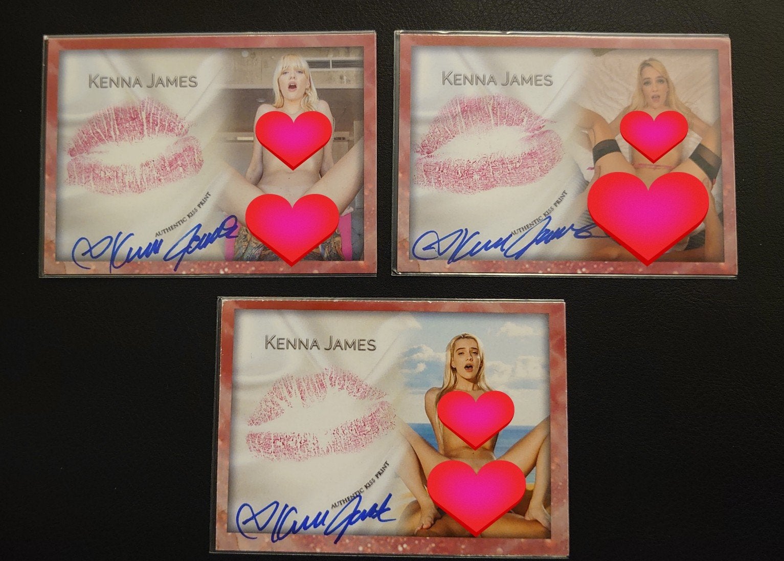 Kenna James Kiss & Autograph cards (3x), Verzenden