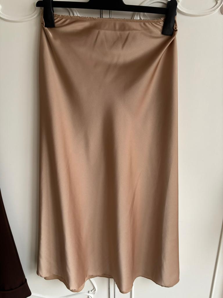 Nieuw beige maxi rok merk Rismel maat 36, Beige, Nieuw, Ophalen of Verzenden, Maat 36 (S)