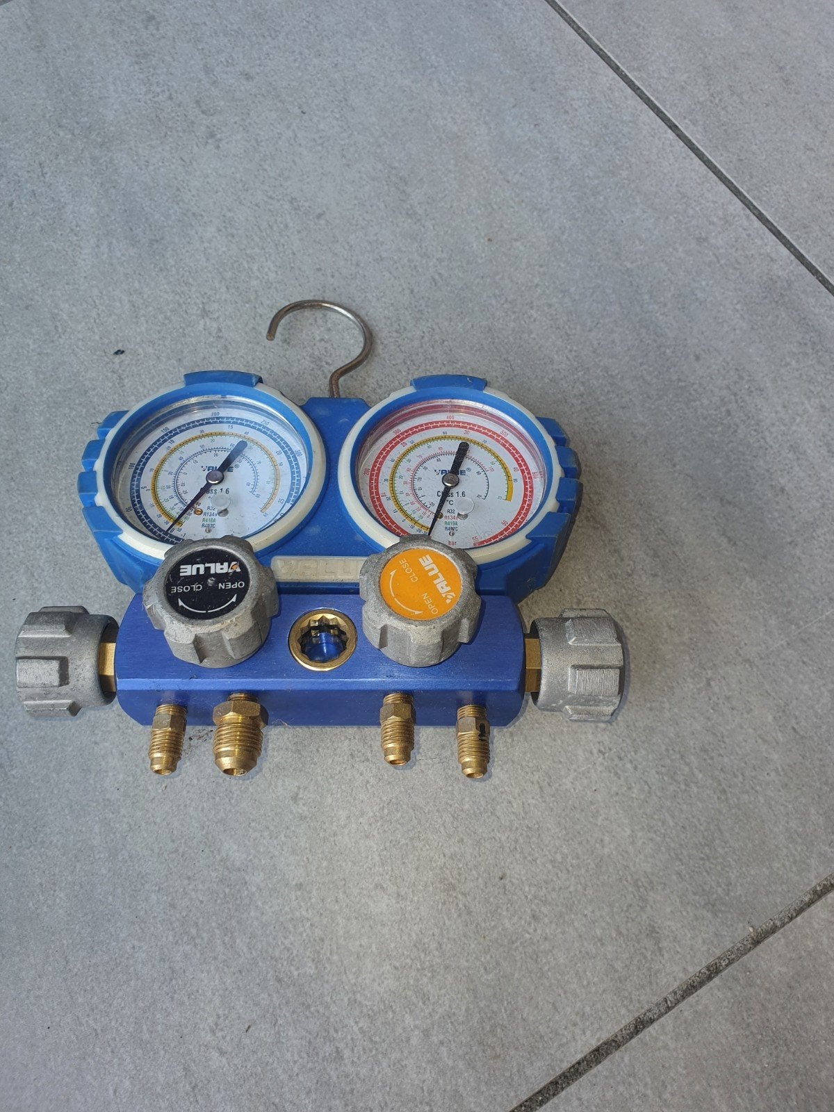 Manometer, Ophalen