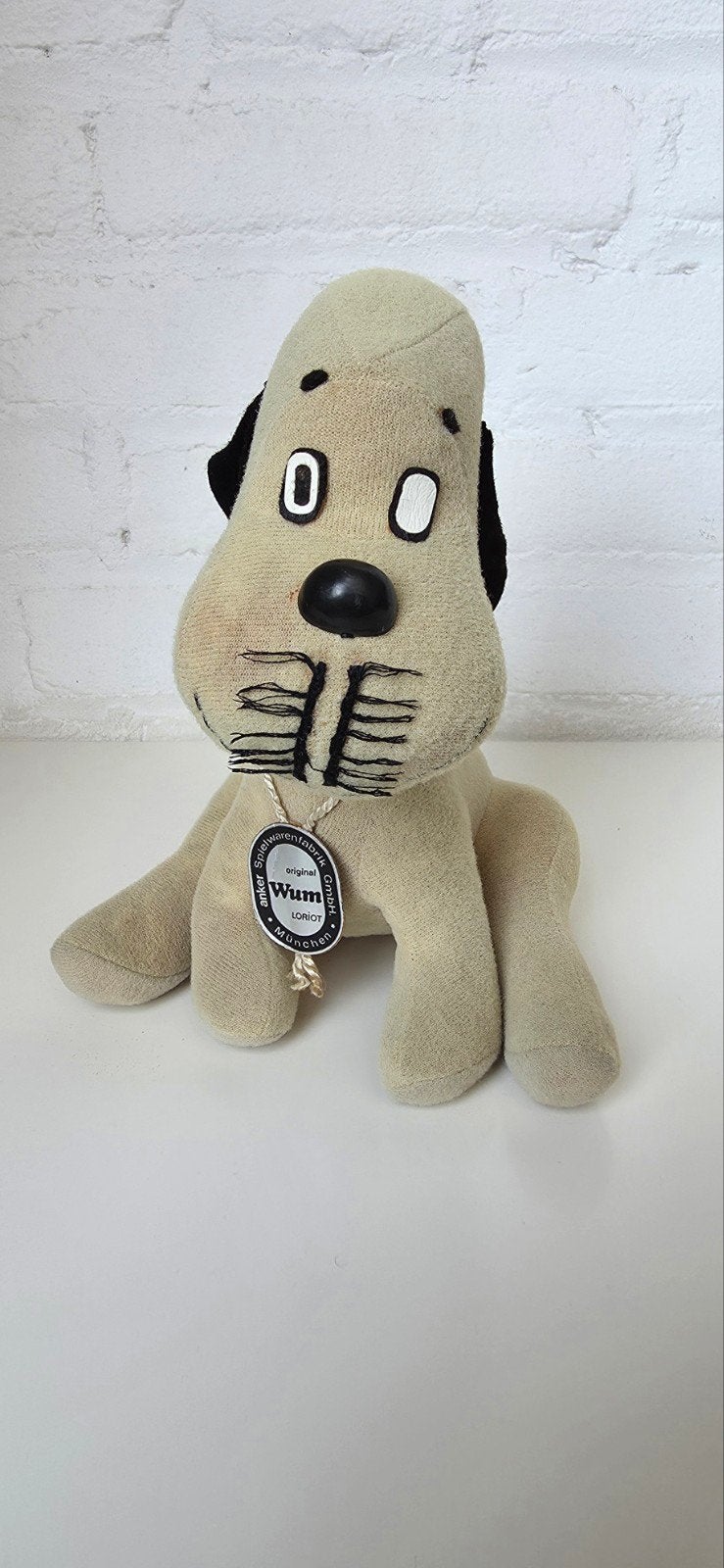 Wum pluche hond / Aktion Sorgenkind, Ophalen of Verzenden, Zo goed als nieuw