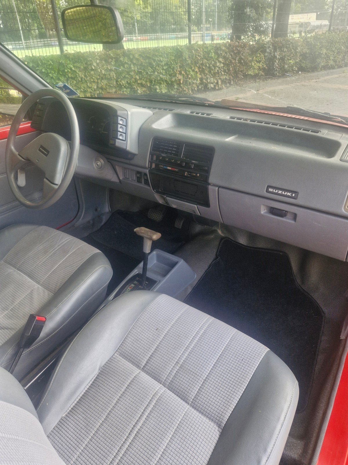 Suzuki Swift 1.0 GA AUT S6 1987 belastingvrij, foto 10