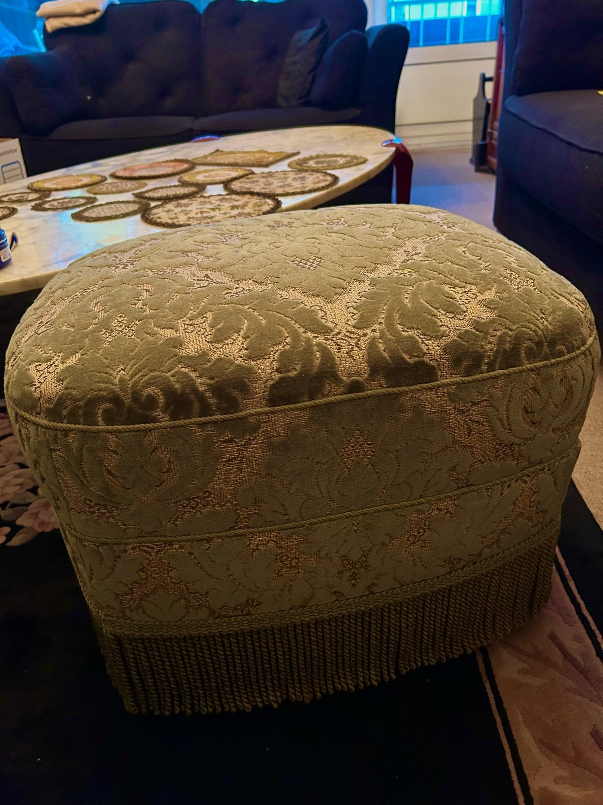 Klassieke vintage poef Ottoman op wieltjes - 50x60x45 cm, Ophalen, Gebruikt, Stof, Rechthoekig