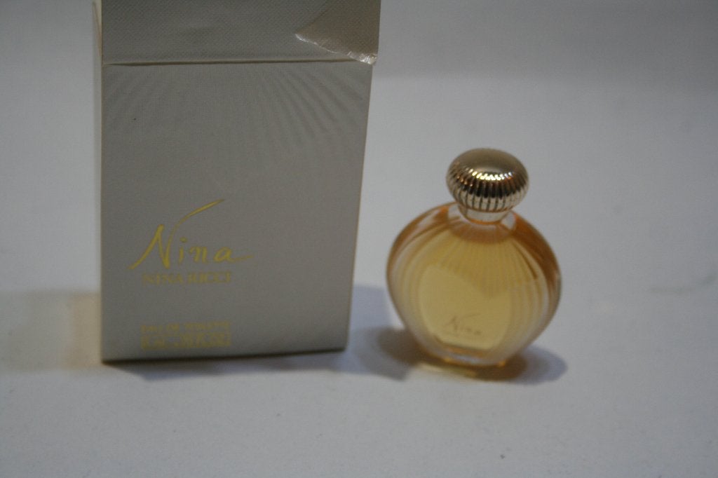 Parfum mini Nina van Nina Ricci EdT 6 ml Nieuw OVP lezen !!, Verzenden, Nieuw, Miniatuur, Gevuld