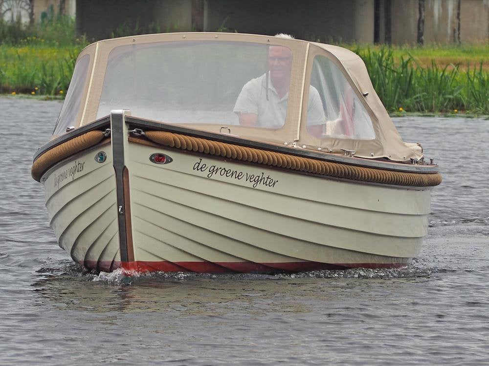 Elektrische Sloep/Kapiteinsloep 680 in schitterende staat., Watersport en Boten, Ophalen, Rondzit, Binnenboordmotor, Composieten