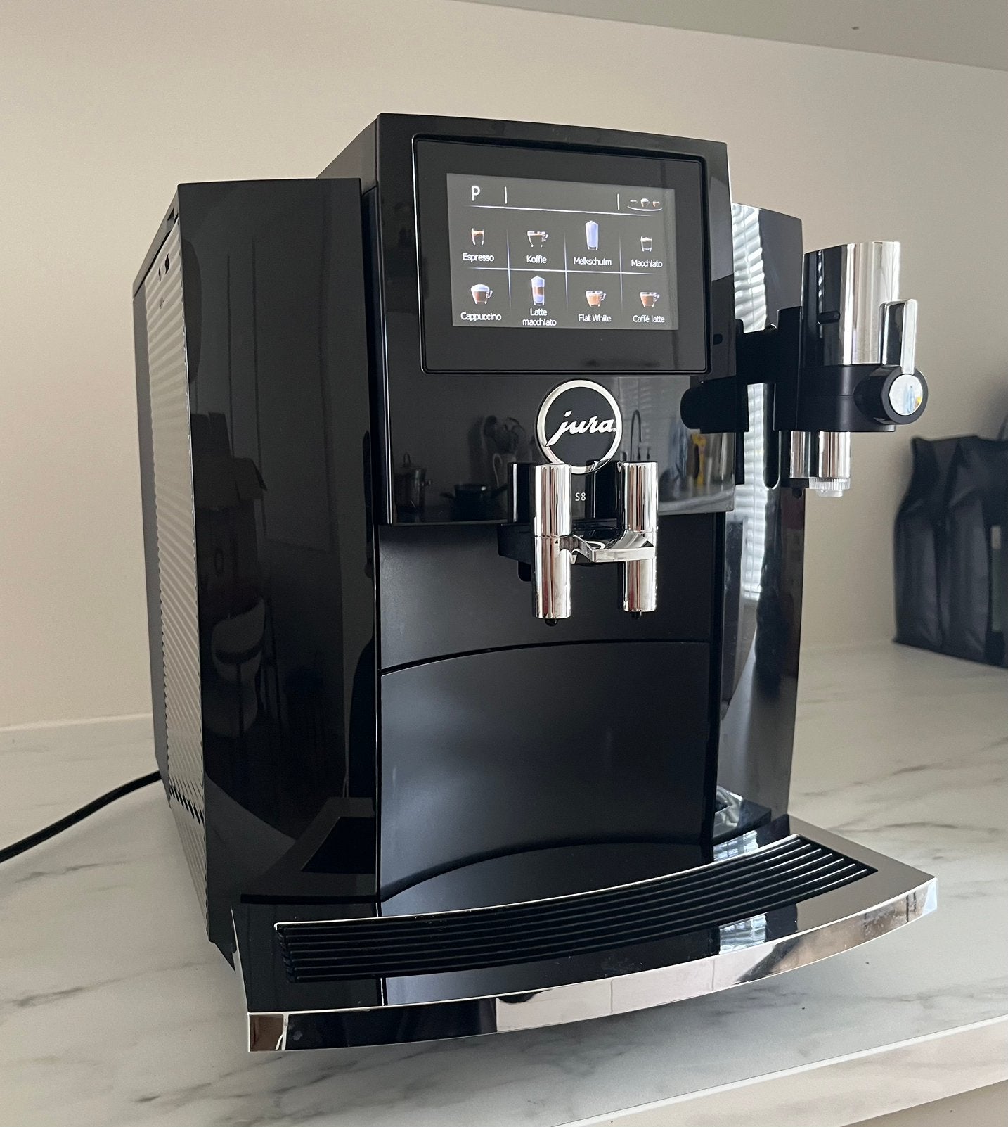 Jura S8 koffiemachine, Afneembaar waterreservoir, 10 kopjes of meer, Ophalen of Verzenden, Zo goed als nieuw