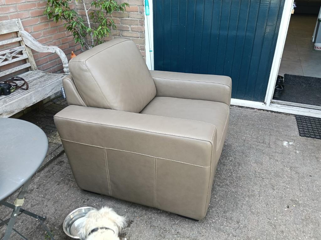 Leren fauteuil Chateau d'Ax - Zo goed als nieuw, Ophalen, Modern, Comfortabel, Zo goed als nieuw, 75 tot 100 cm