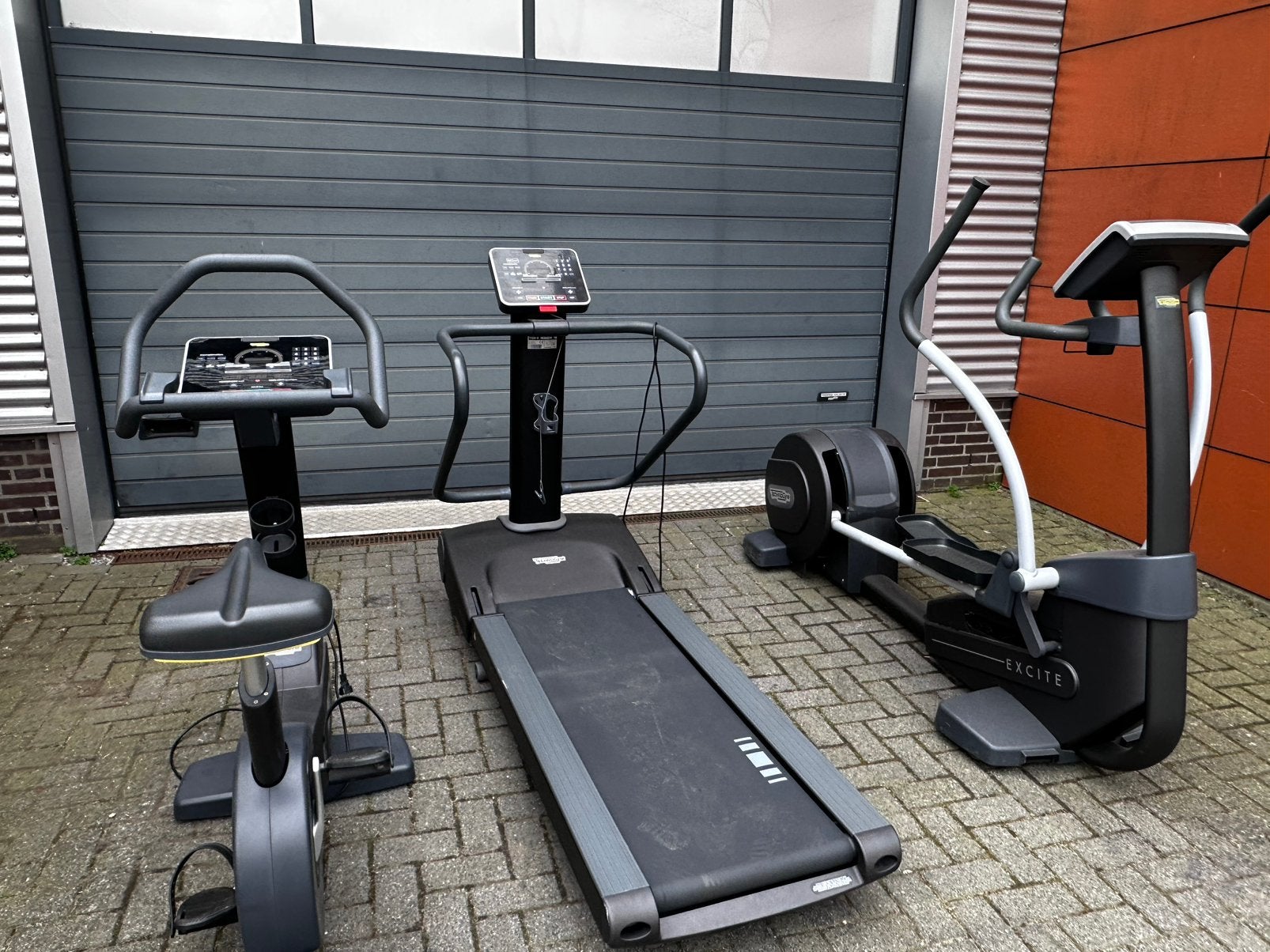 Technogym Loopband , Crosstrainer en Hometrainer, Sport en Fitness, Ophalen, Gebruikt