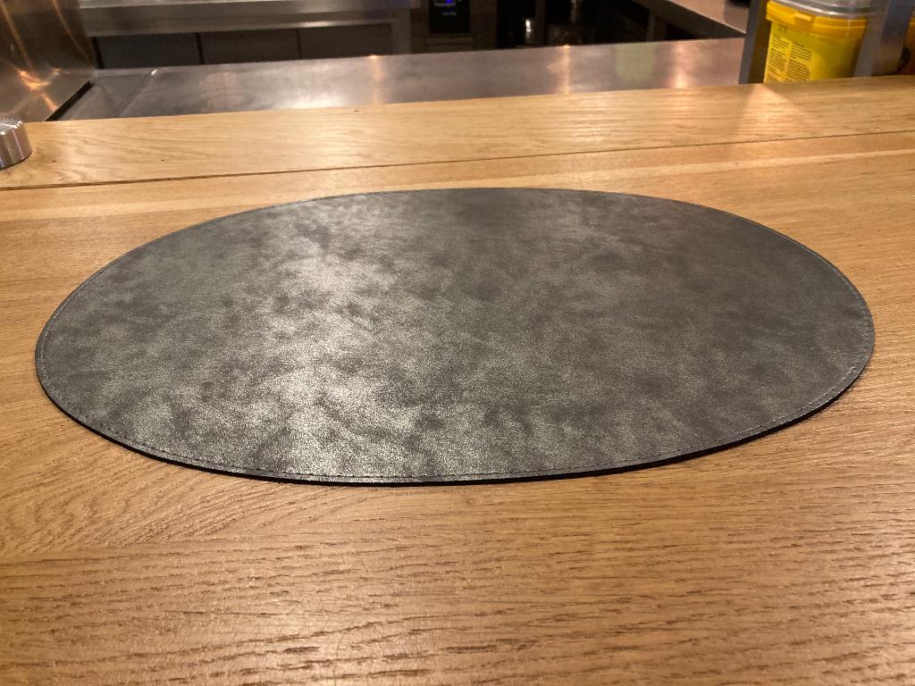 Placemats groen/grijs 32 stuks, Ophalen, Zo goed als nieuw, Bord