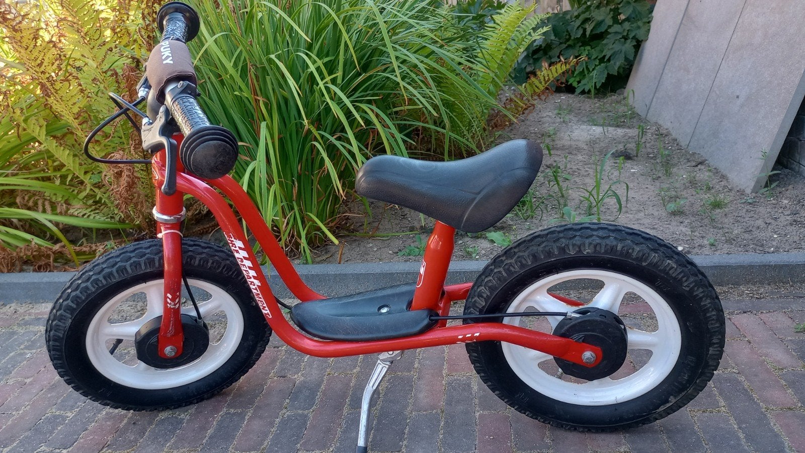 Puky loopfiets rood met 2x rem, 12,5 inch banden, Kinderen en Baby's, Ophalen of Verzenden, Gebruikt, Loopfiets