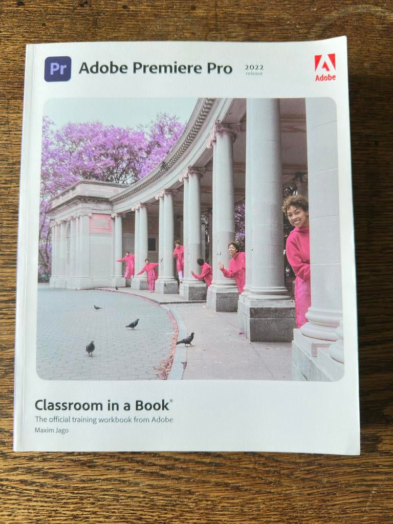 Adobe Premiere Pro Classroom in a Book 2022, Ophalen of Verzenden, Zo goed als nieuw, Vakgebied of Filmindustrie