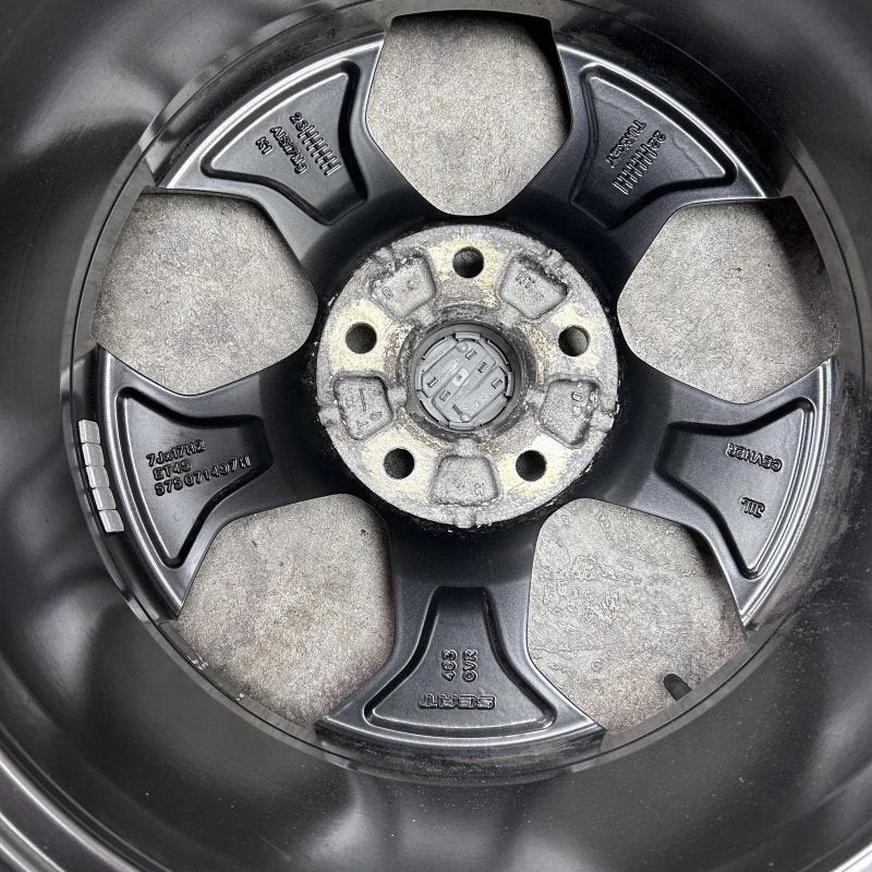 17 inch originele velgen + winterbanden Seat Leon 575071497H, Gebruikt, -, -, Banden en Velgen