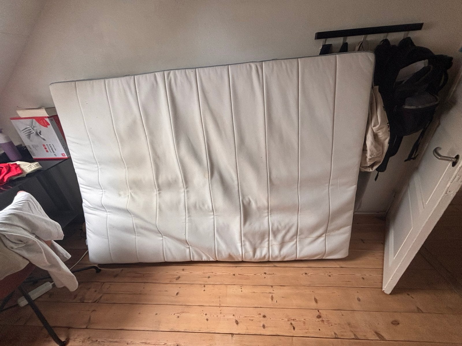 Gratis Matras 140 cm breed - 2 jaar gebruikt, Ophalen, Gebruikt, Tweepersoons, 140 cm