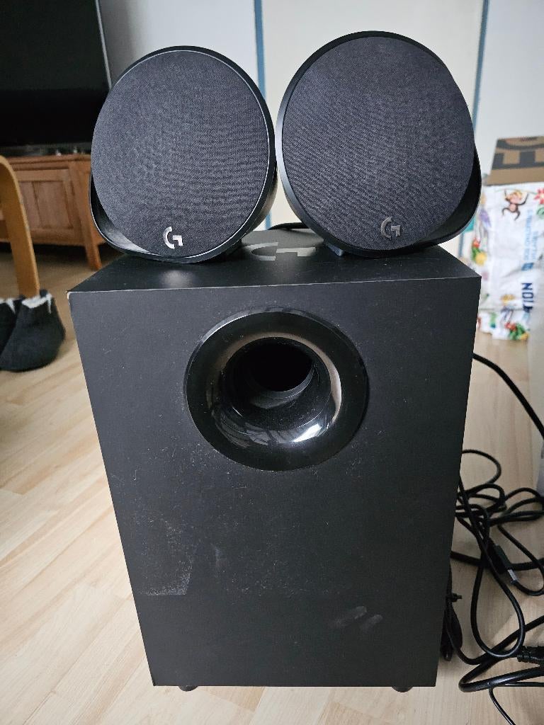ZGAN - Logitech G560 Lightsync pc speaker set - Gaming, Computers en Software, Pc speakers, Ophalen of Verzenden, Zo goed als nieuw
