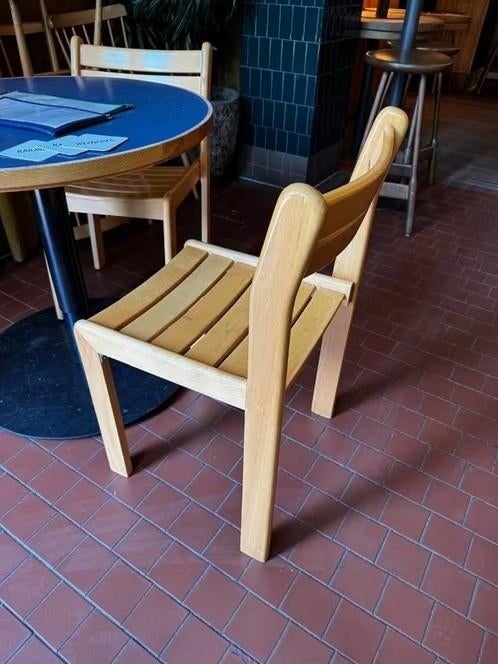 Houten stoelen - set 11 stuks, Huis en Inrichting, Stoelen, Zo goed als nieuw, Vijf, Zes of meer stoelen, Hout, Bruin, Ophalen