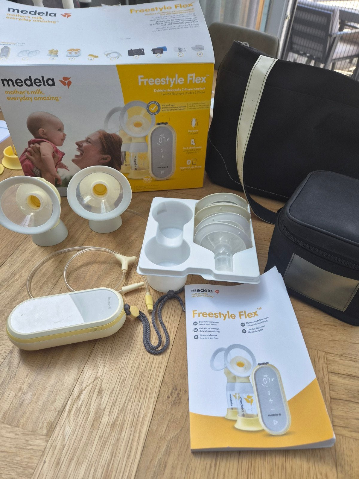 Medela Freestyle Flex Dubbele Borstkolf Compleet, Ophalen of Verzenden, Gebruikt