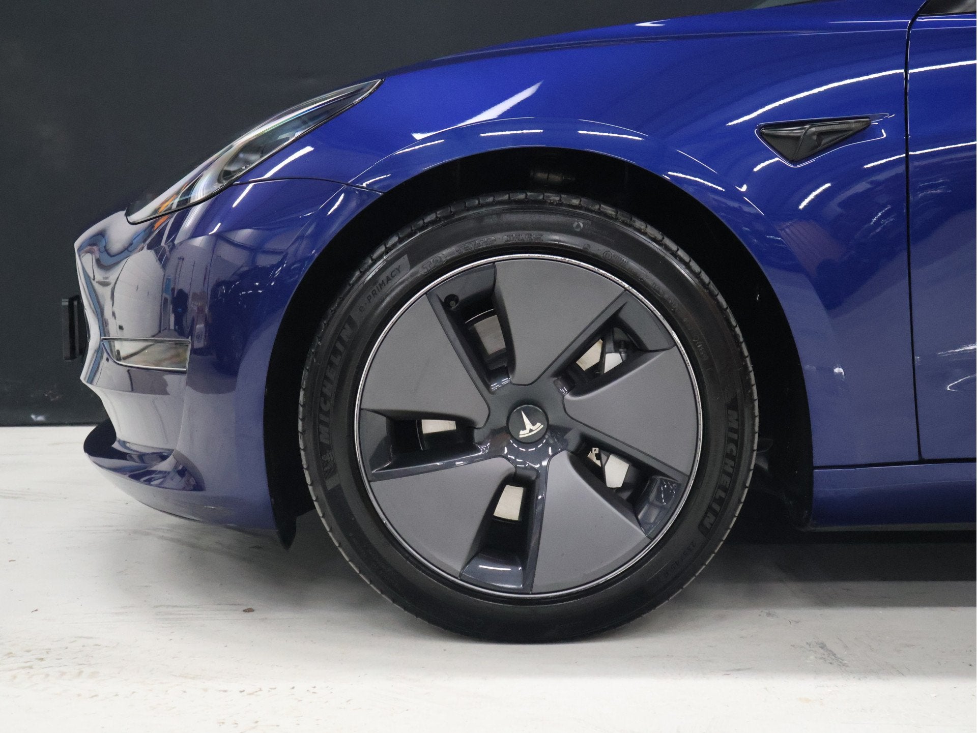 Tesla Model 3 Long Range RWD 75 kWh [SOH 95%, PANORAMADAK, S, Auto's, Automaat, Achterwielaandrijving, Gebruikt, Zwart