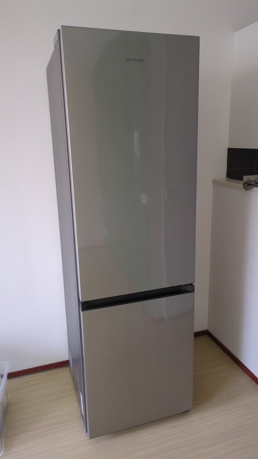 Samsung koelkast/diepvries combinatie te koop, Witgoed en Apparatuur, Koelkasten en IJskasten, Ophalen, 200 liter of meer, Met aparte vriezer