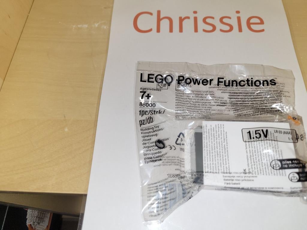 Lego Power Functions onderdelen, Ophalen