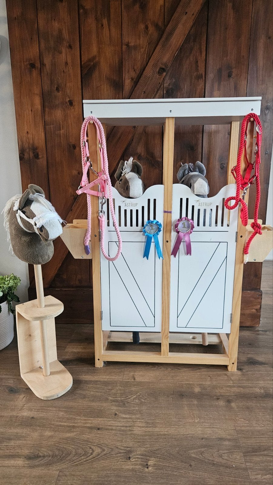 Grote set hobby horses, hindernissen en accessoire, Ophalen, Zo goed als nieuw, Jongen of Meisje