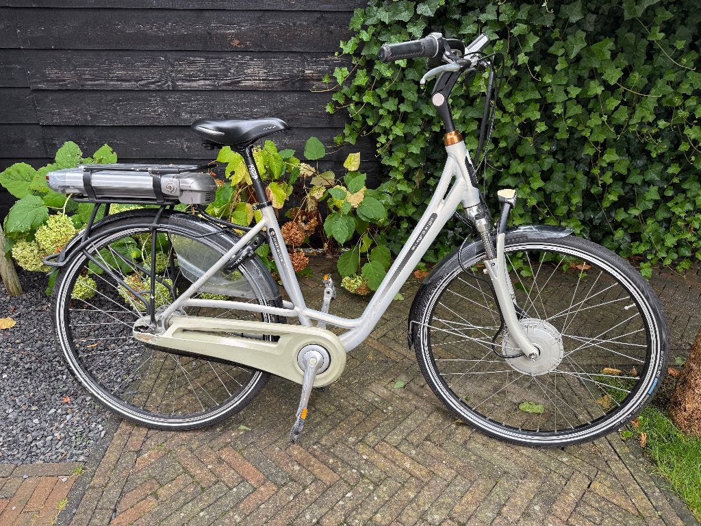 Betavus Allegro E-go met NIEUWE BANDEN schwalbe marathon, Gebruikt, 47 tot 50 cm, Versnellingen, Batavus