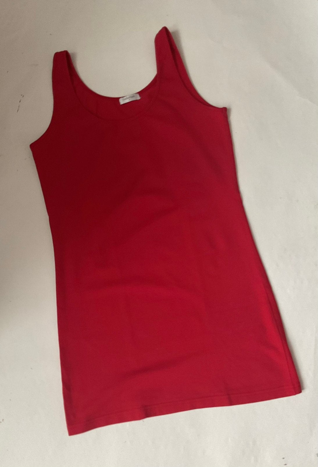 Rode top SUTHERLAND M, Kleding | Dames, Ophalen of Verzenden, Zo goed als nieuw, Rood, Zonder mouw