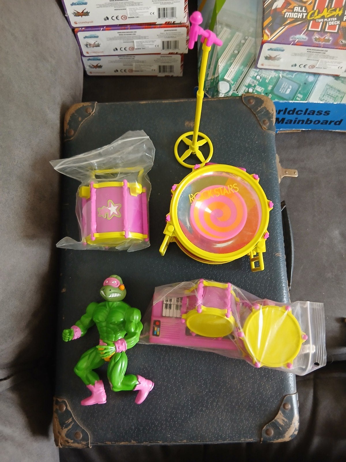 Vintage speelgoed: Rock Stars drumstel & actiefiguur mp2, Ophalen of Verzenden, Gebruikt