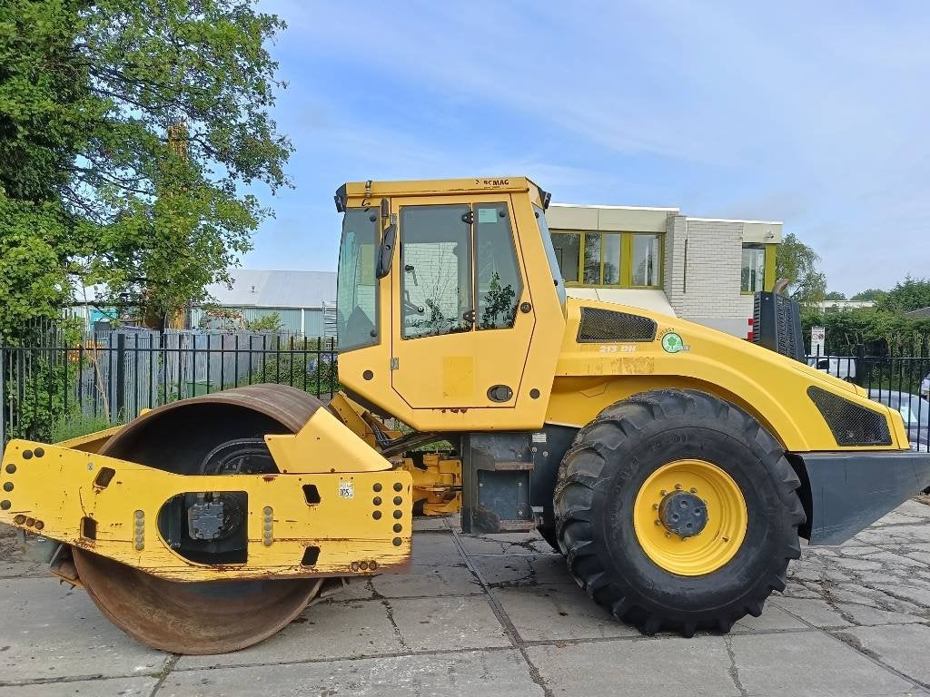 Bomag BW 213 D H-4 i roller wals compactor soil drum CE