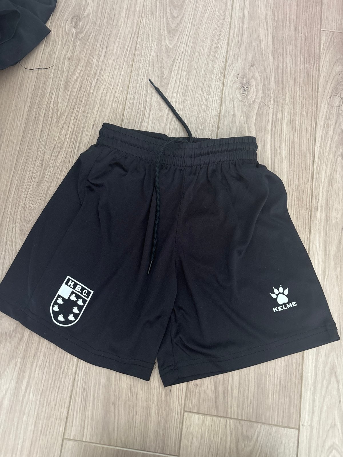 Kelme HBC Voetbalbroekje Zwart Maat 130 (5XS), Zwart, Ophalen of Verzenden, Zo goed als nieuw, Voetbal