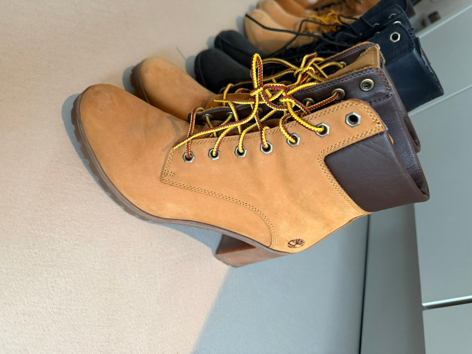 Dames Timberlands Timberland met (hoge) hak maat 37, Ophalen, Hoge laarzen, Overige kleuren, Zo goed als nieuw