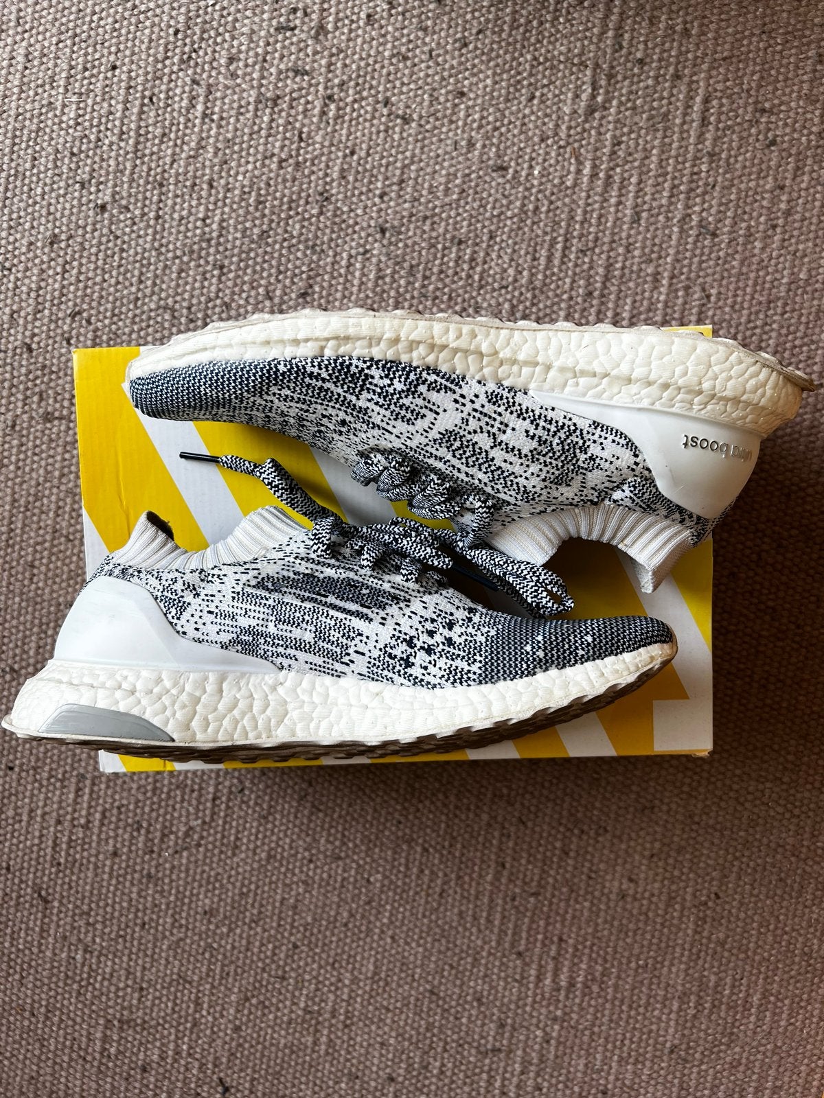 Adidas UltraBoost Uncaged Sneakers - Maat 44, Verzenden, Gedragen, Wit, Sneakers of Gympen