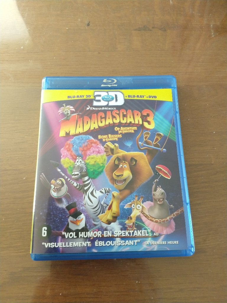 3-disc Bluray 3D + DVD film Madagascar 3 van Dreamswork, Cd's en Dvd's, Blu-ray, Nederlands, Ophalen of Verzenden, Nederlands