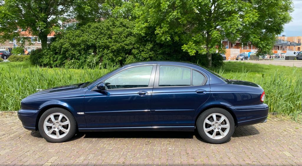 Jaguar X-Type 2.5 V6 AUT 4WD 2006 Blauw, Auto's, Jaguar, Automaat, 196 pk, 2495 cc, Blauw