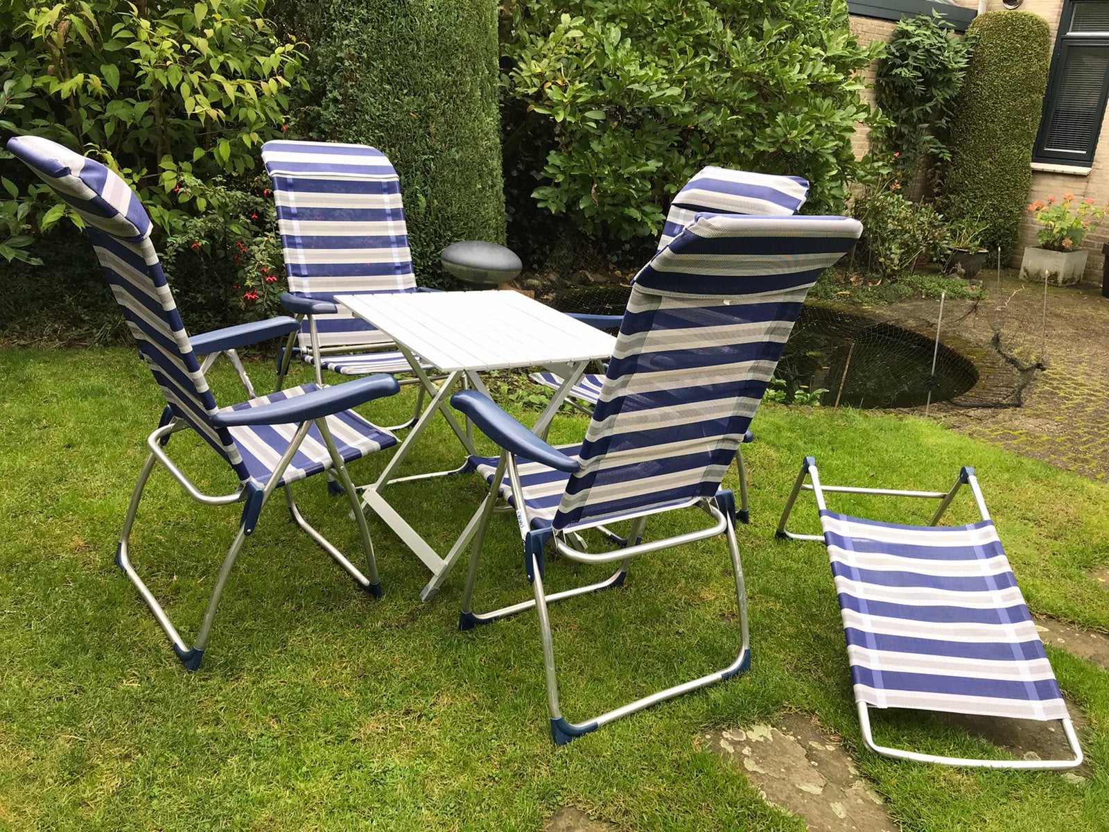 4 Crespostoelen, 4 hoofdkussens 1 beensteun +aluminium tafel, Ophalen, Gebruikt, Campingstoel