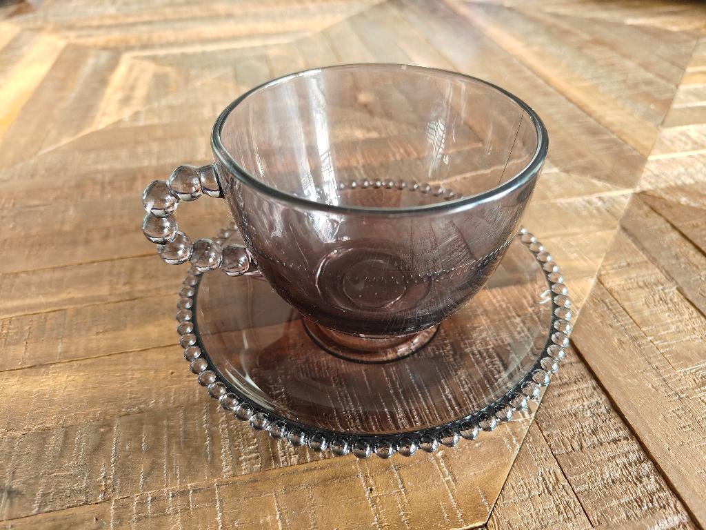 6 mooie glazen met bordjes, Huis en Inrichting, Keuken | Servies, Ophalen, Glas of Glazen, Overige stijlen, Glas