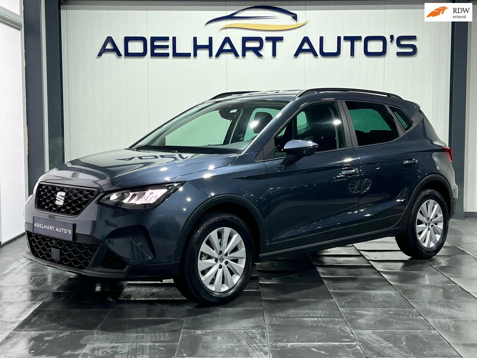 SEAT Arona 1.0 EcoTSI Style 110 PK / Navigatie full map / Cr, Auto's, Voorwielaandrijving, Automatische klimaatregeling, Gebruikt