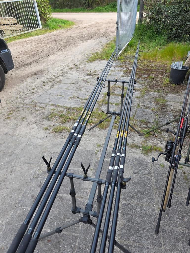 6x x2 karperhengels, Watersport en Boten, Hengelsport | Karpervissen, Ophalen, Werphengel