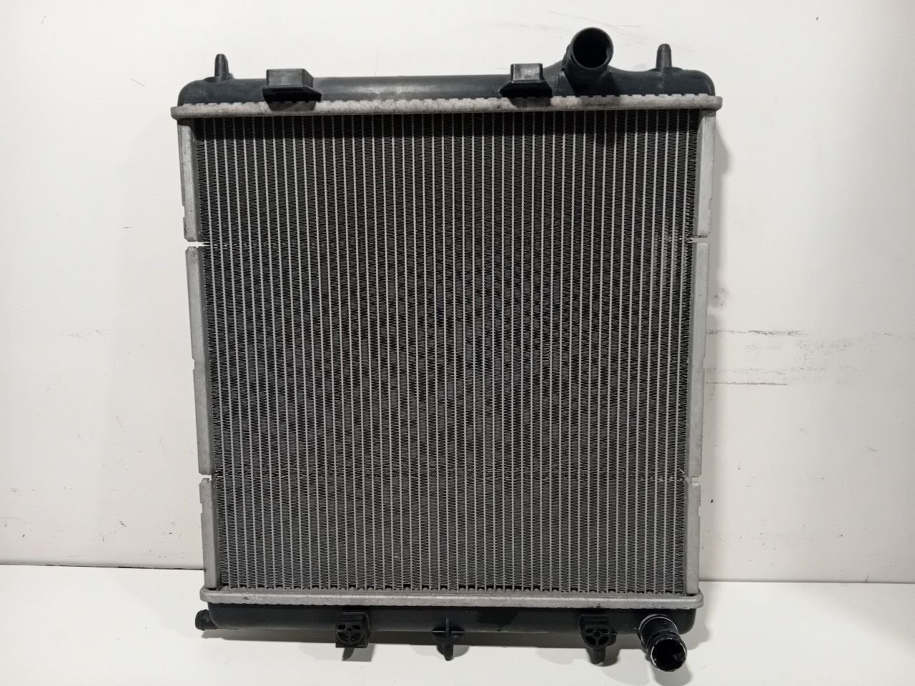 Radiateur Citroën C3, Onderdelen@venauto.nl, Van der Ven Autorecycling B.V., Gebruikt, Ettenseweg 76, 4706 PB Roosendaal, The Netherlands