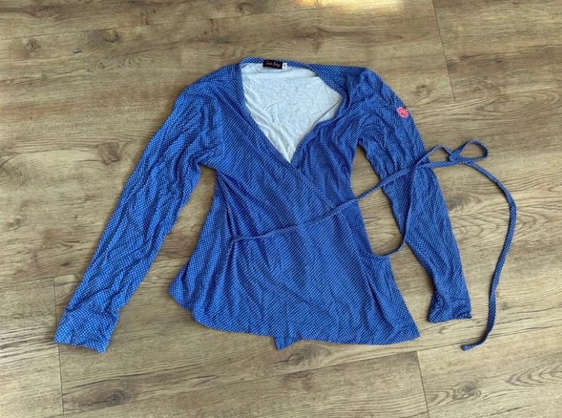 Blauwe Tante Betsty dames overslag met stippen maat M, Kleding | Dames, Maat 38/40 (M), Blauw, Ophalen of Verzenden, Zo goed als nieuw