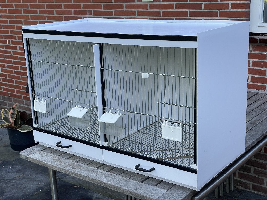 Nette Kunststof Broedkooi – Inclusief Toebehoren, Dieren en Toebehoren, Ophalen, Gebruikt, Kunststof, Broedkooi of Kweekkooi