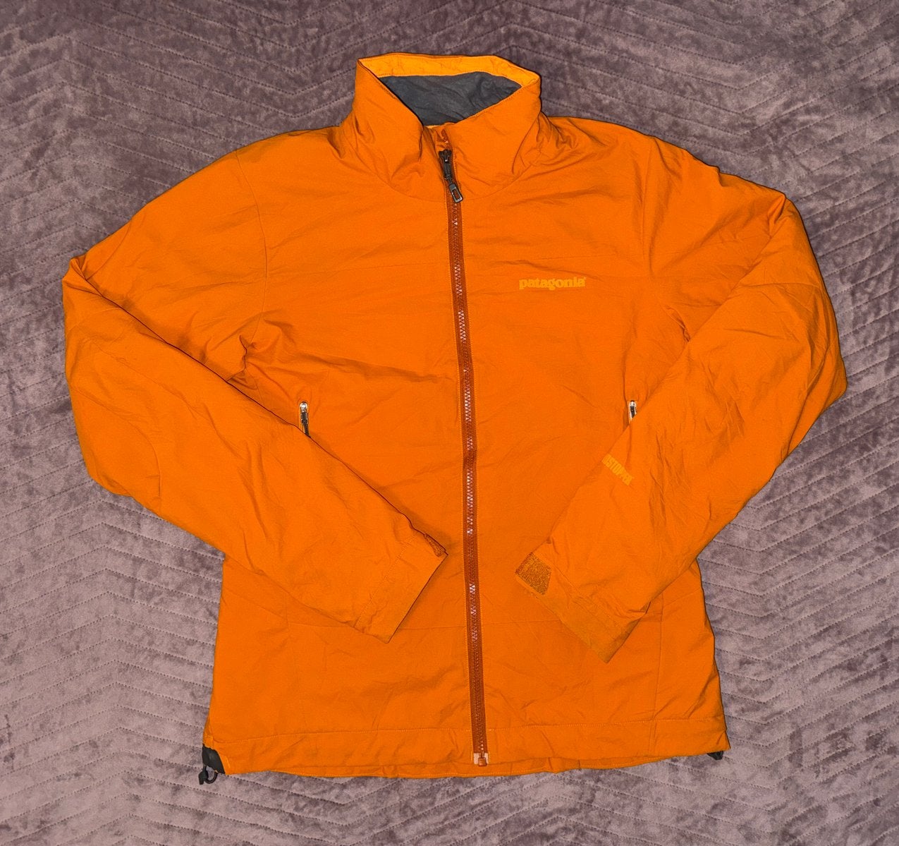 Patagonia Solar Wind Jacket Mango Orange Primaloft Gore, Ophalen of Verzenden, Zo goed als nieuw, Maat 38/40 (M), Oranje