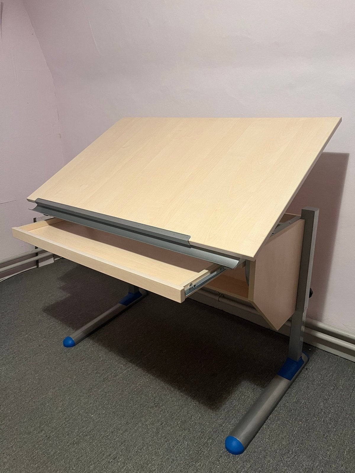 Verstelbaar tekenbureau - ideaal voor studie en hobby, Ophalen, Overige typen, Gebruikt, 110 cm