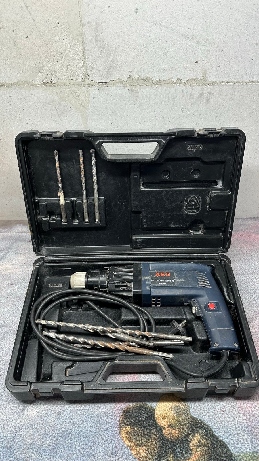 Te koop gebruikte klopboor machine van AEG., Doe-het-zelf en Verbouw, Gereedschap | Boormachines, Ophalen, Gebruikt, Boormachine