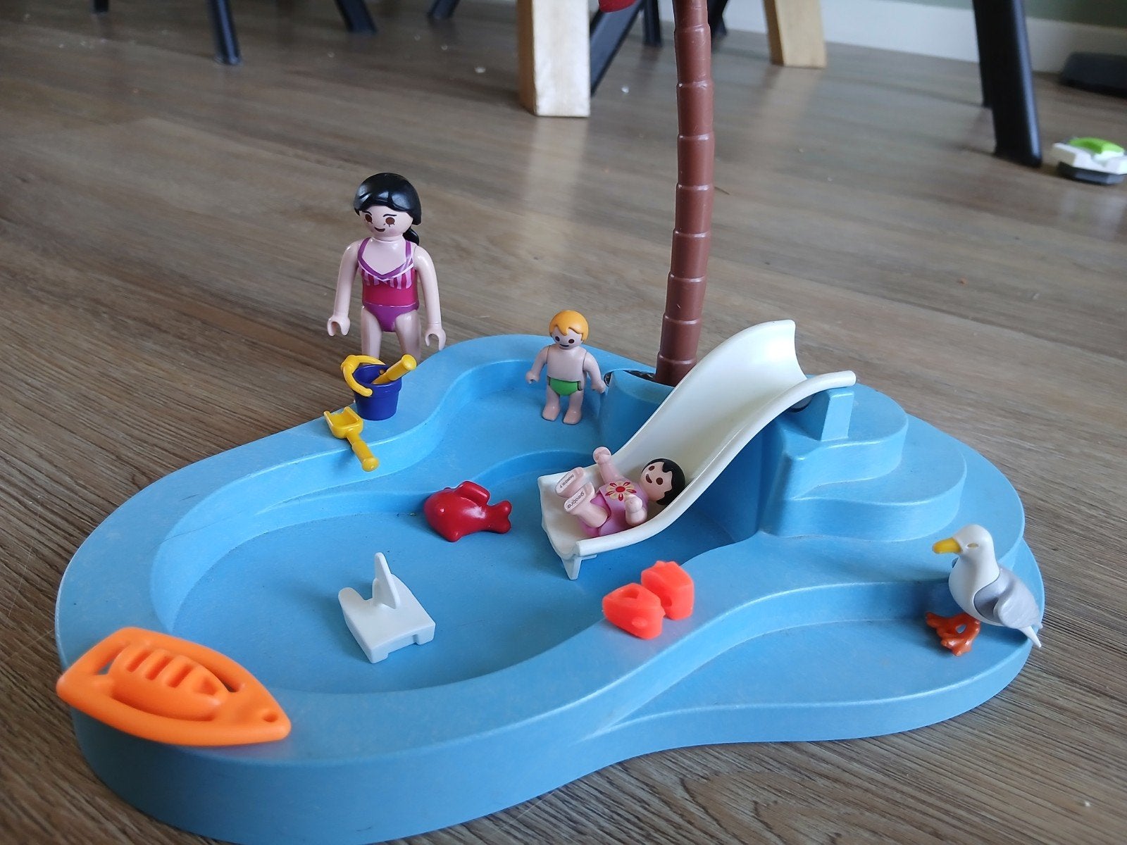 Playmobil Zwembad met palmboom en figuren, Gebruikt, Complete set, Overige typen, Ophalen of Verzenden