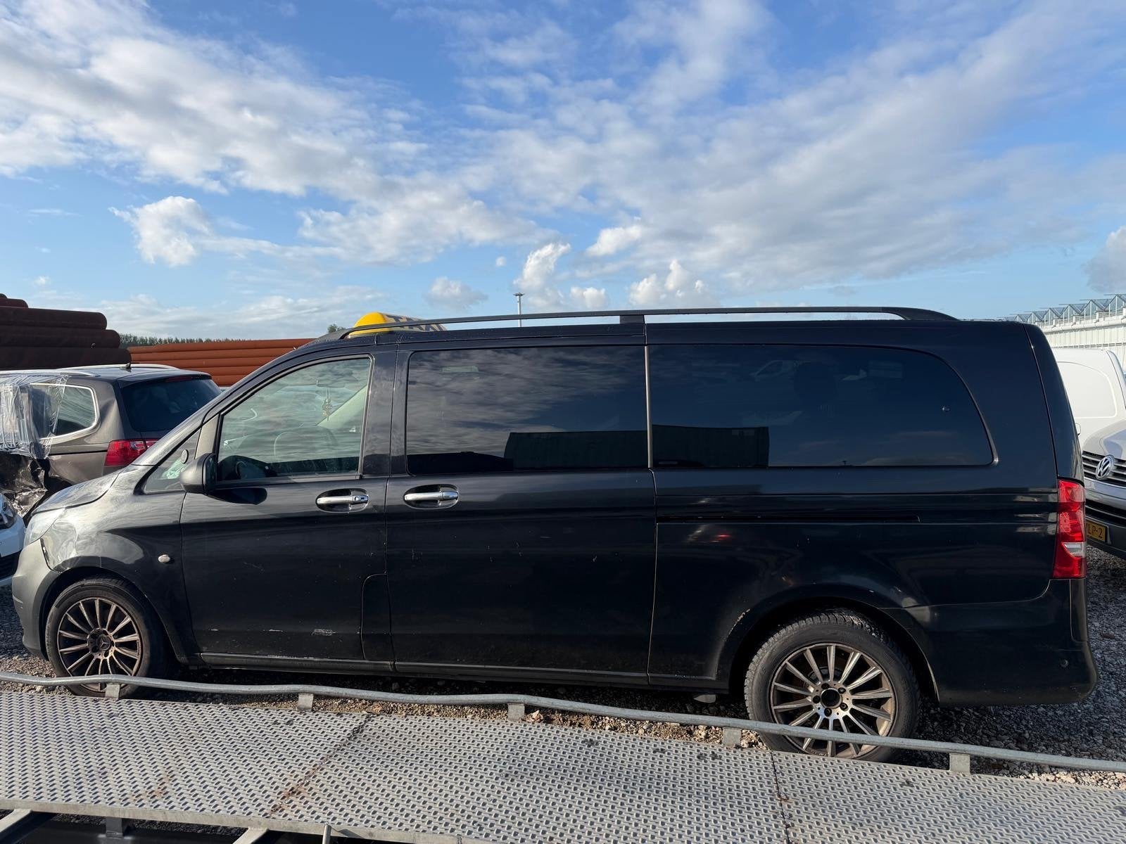 Mercedes-Benz Vito Tourer 114 BlueTEC Pro Extra Lang | 2016, Automaat, Gebruikt, 2000 kg, Zwart