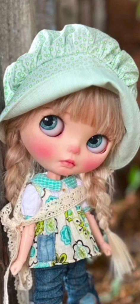 Blythe Prairiehat Mademoiselle lylou ., Ophalen of Verzenden, Nieuw, Kleertjes