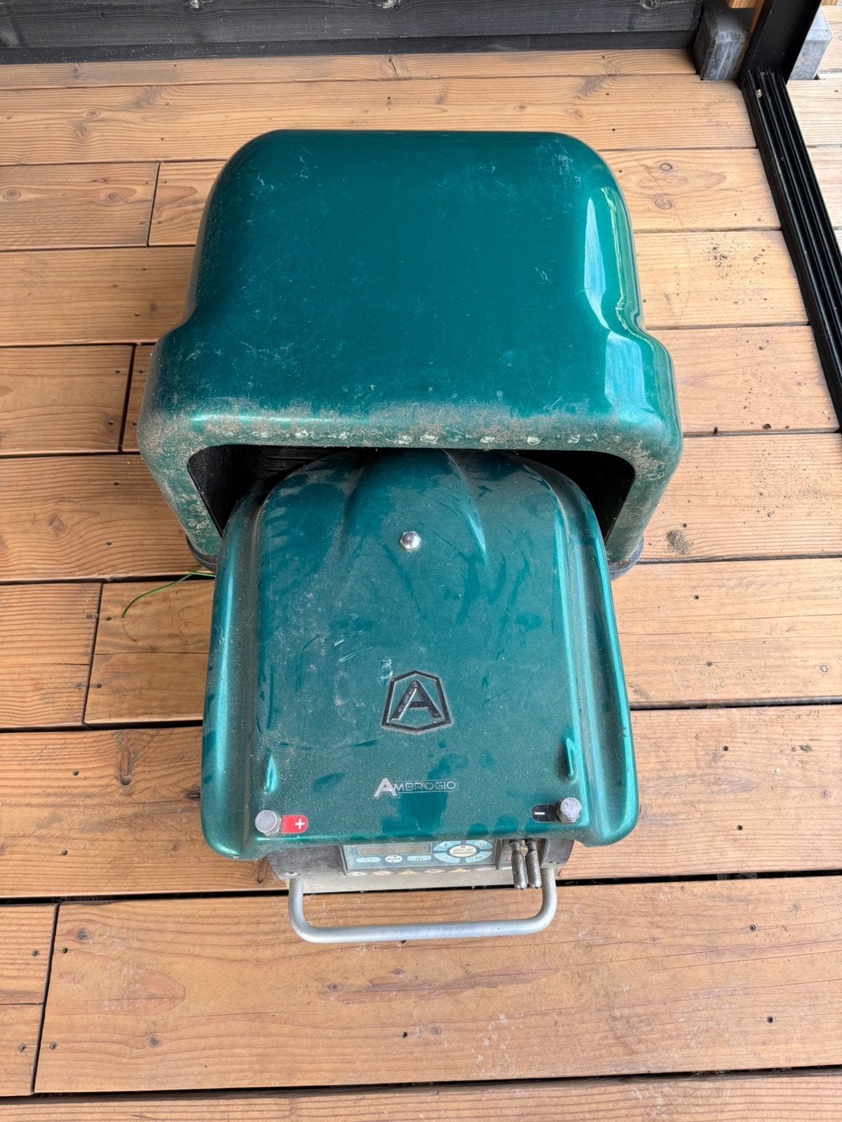 Ambrogio Robotmaaier incl. laadstation, Ophalen, Gebruikt